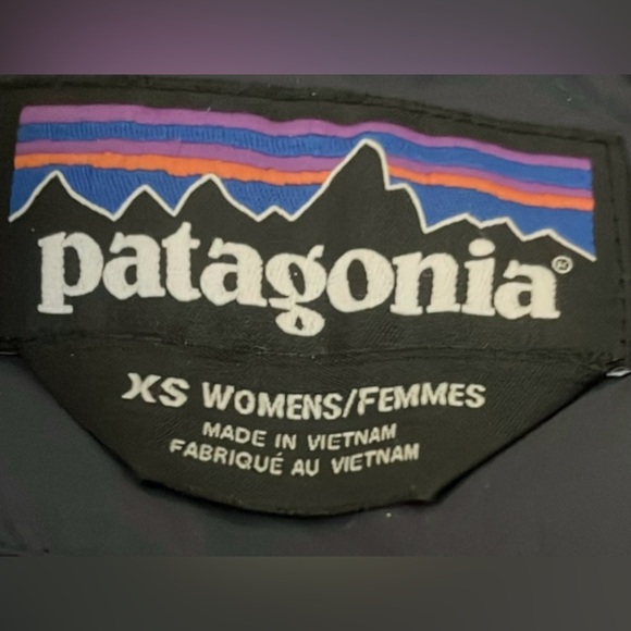 Patagonia Worn Wear Silent Duck Down Parka with Hood in Steel Blue color size XS - Picture 13 of 15